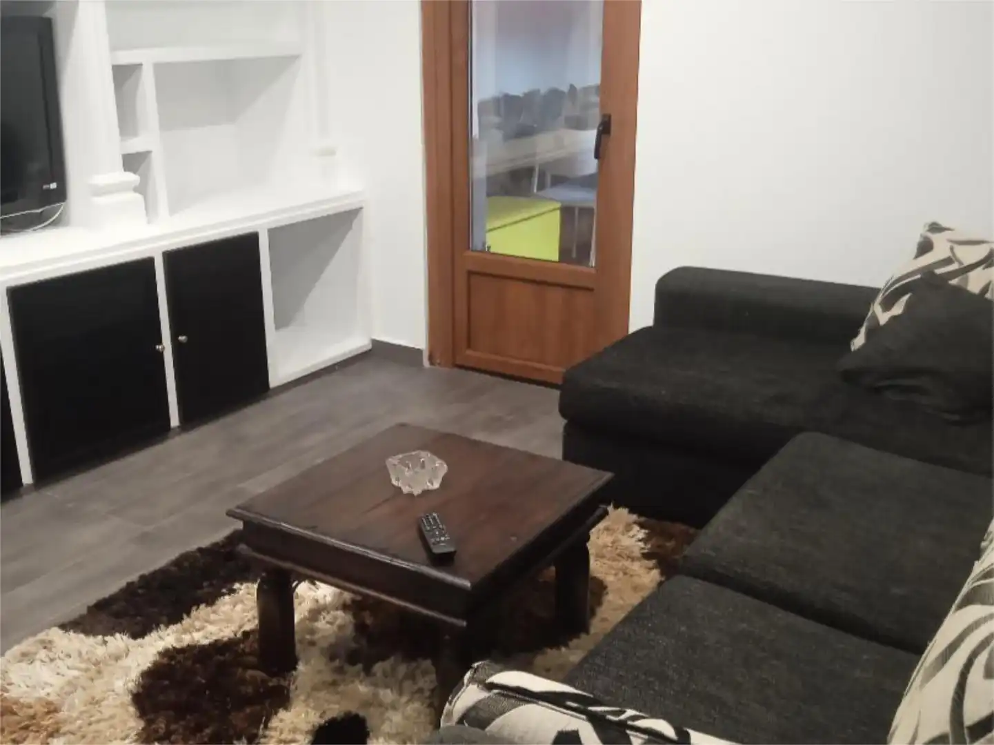 Pis de lloguer a Calle Peña del Cuervo, 17, Cuatro Caminos Sala d'estar de Pis de lloguer en Santander amb Calefacció, Parquet i Terrassa