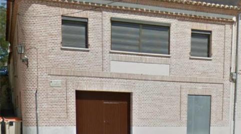 Foto 3 de Casa adosada en venda a Calle el Baile, 1, Madrigal de las Altas Torres, Ávila