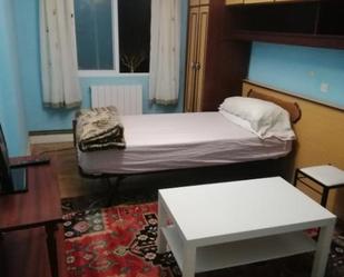 Dormitori de Pis per a compartir en Zamudio amb Calefacció, Moblat i Forn