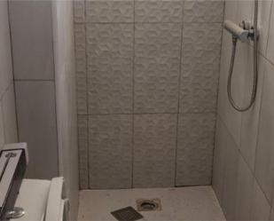 Bany de Pis en venda en  Barcelona Capital