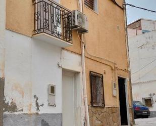 Vista exterior de Casa o xalet en venda en Macael amb Aire condicionat, Terrassa i Rentadora