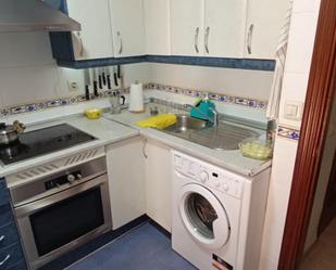 Kitchen of Flat to share in Aranjuez  with Heating, Furnished and Oven