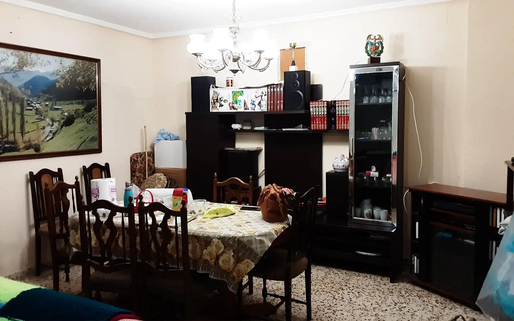 Casa o xalet en venda a Calle de Valencia, 58, Chulilla Menjador de Casa o xalet en venda en Chulilla amb Terrassa i Balcó