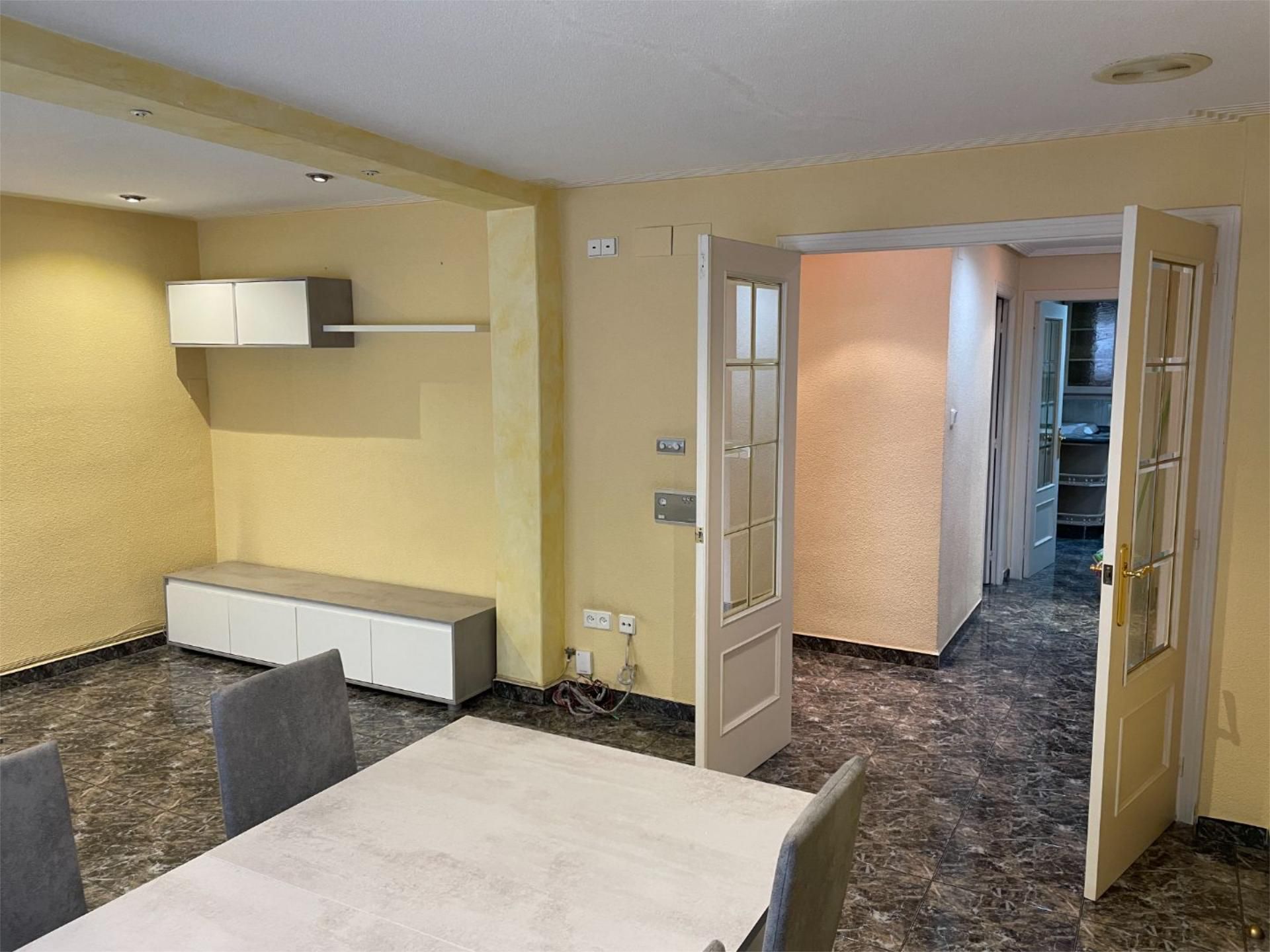 Flat to rent in Carrer Mariano Perez Vives, 24, Carrús Oeste