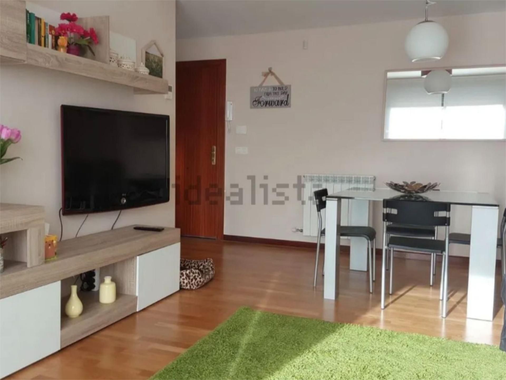 Living room of Flat to rent in Cirueña  with Heating, Swimming Pool and Furnished