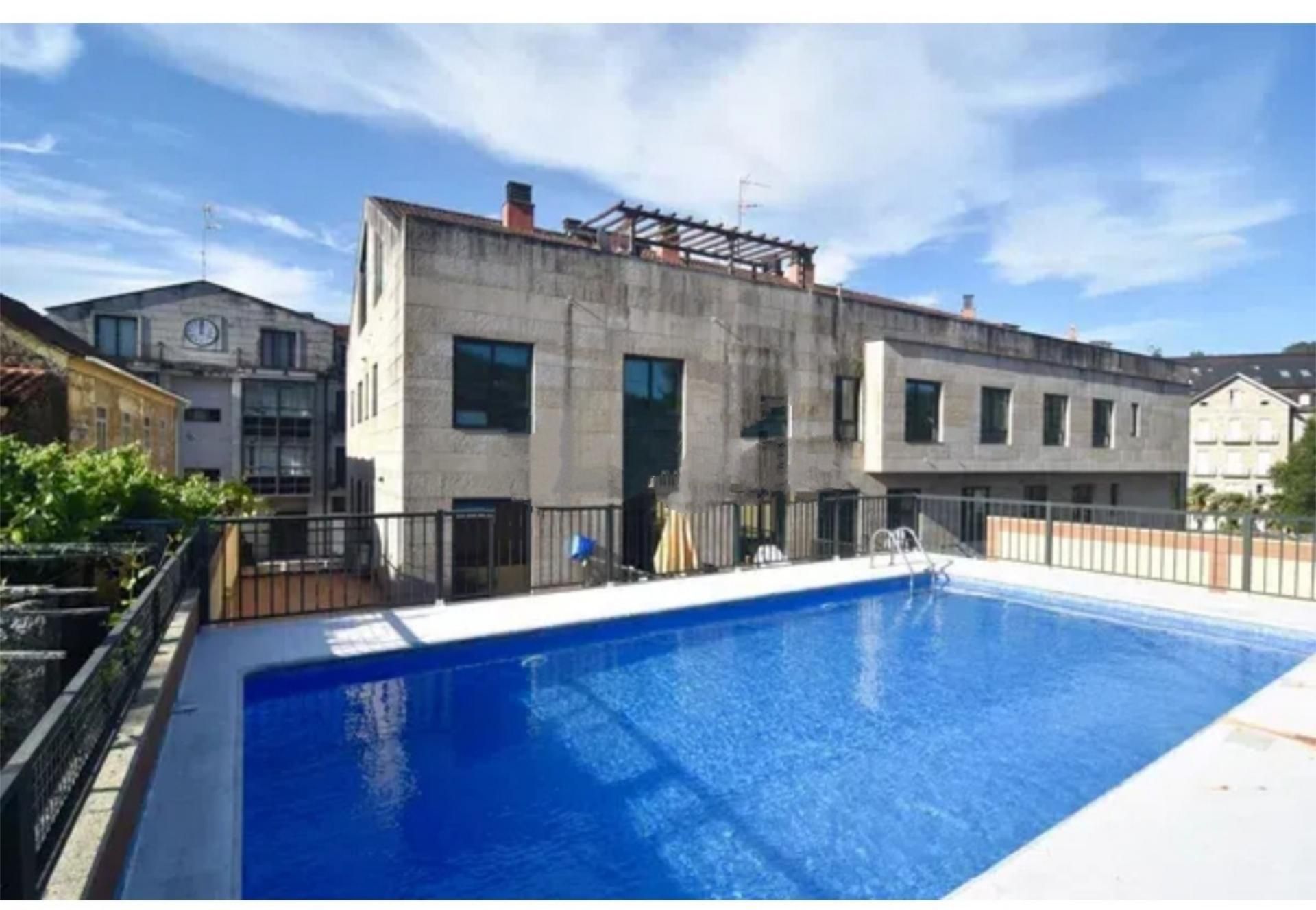 Swimming pool of Attic for sale in Mondariz-Balneario  with Air Conditioner