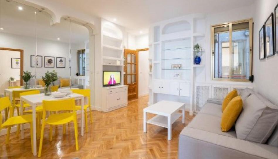 Photo 1 of Flat to rent in Calle de Maudes, 56, Ríos Rosas - Nuevos Ministerios, Madrid