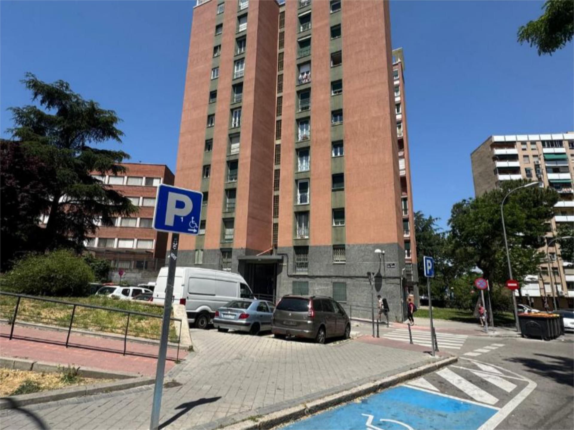 Parking of Flat for sale in  Madrid Capital  with Terrace