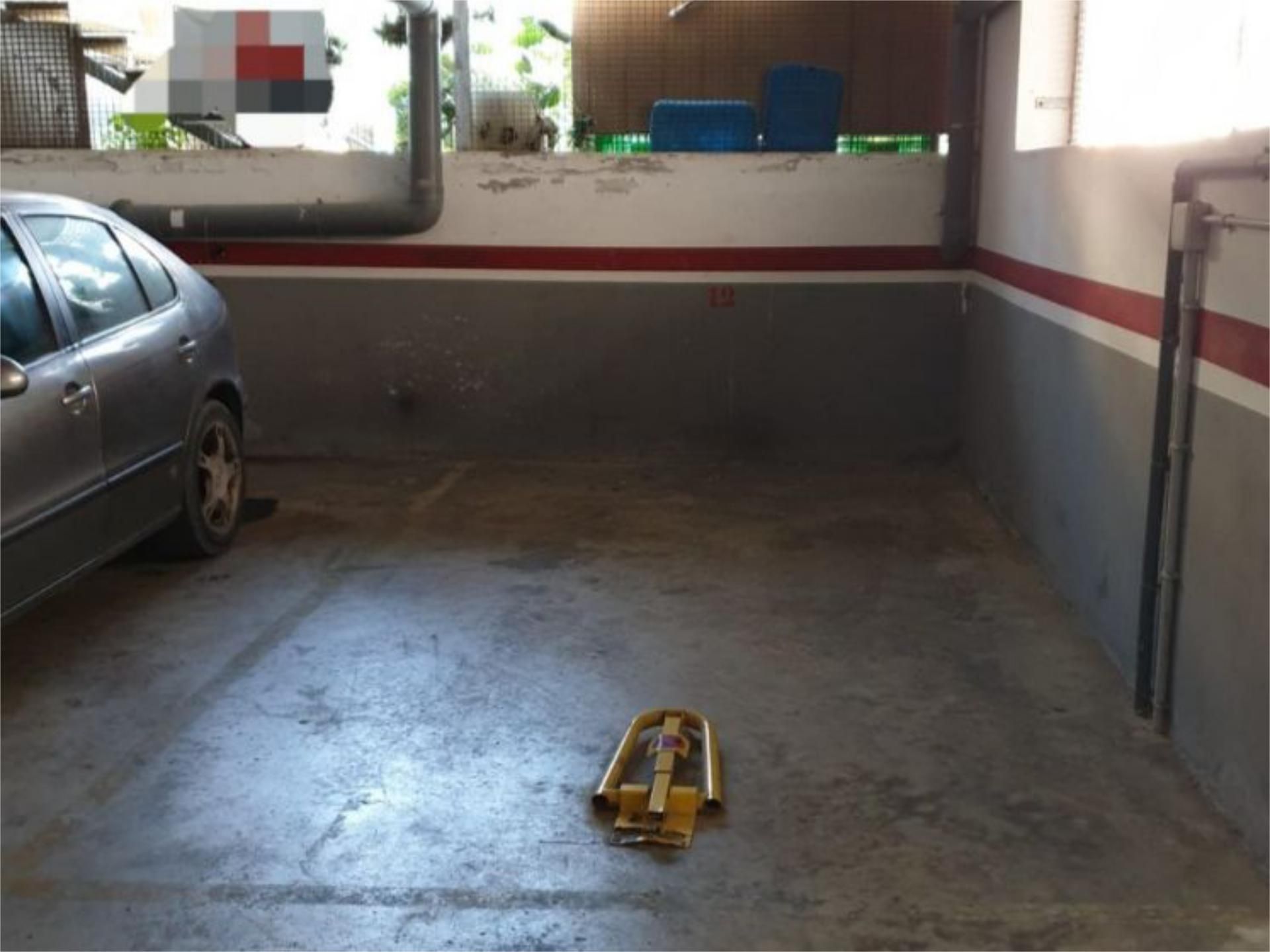 Garage to rent in Calafell