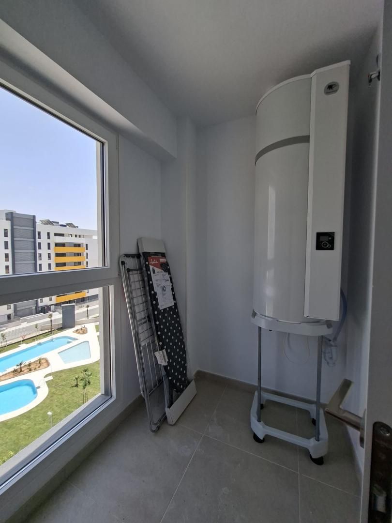 Bedroom of Flat to rent in Dos Hermanas  with Air Conditioner, Terrace and Swimming Pool