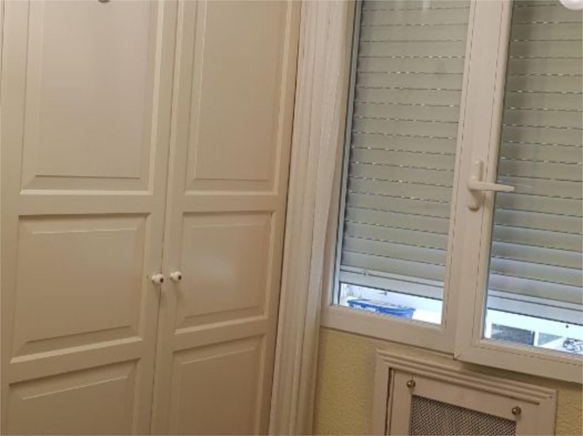 Bedroom of Flat to share in  Madrid Capital  with Heating, Parquet flooring and Furnished