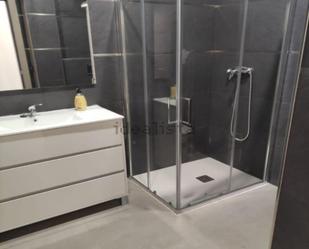 Bany de Loft de lloguer en Motilla del Palancar amb Aire condicionat, Calefacció i Moblat