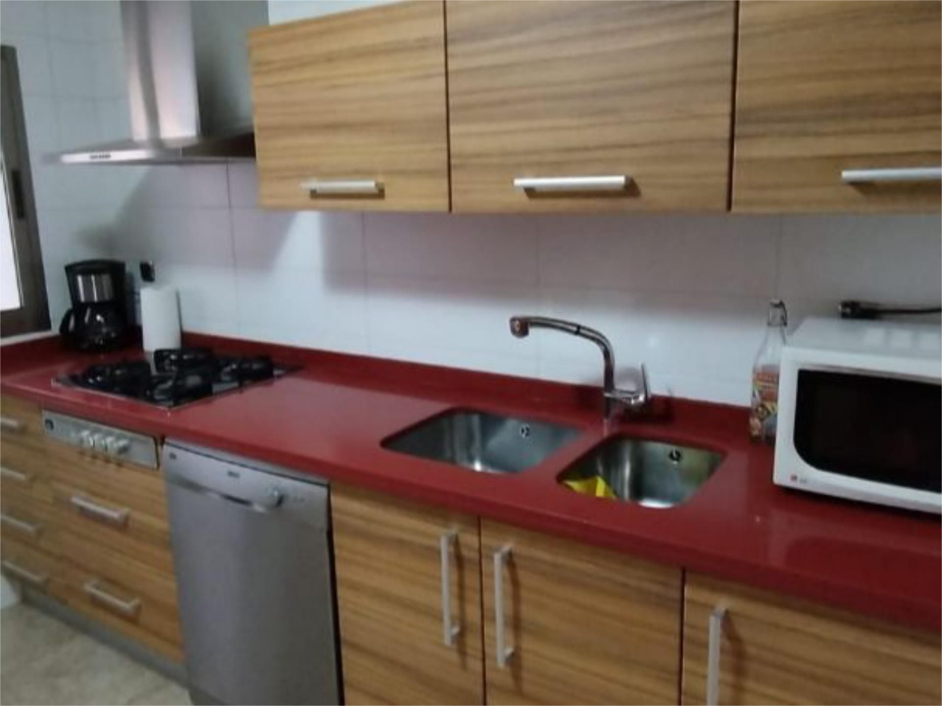 Cuina de Pis de lloguer en  Granada Capital amb Aire condicionat, Calefacció i Terrassa