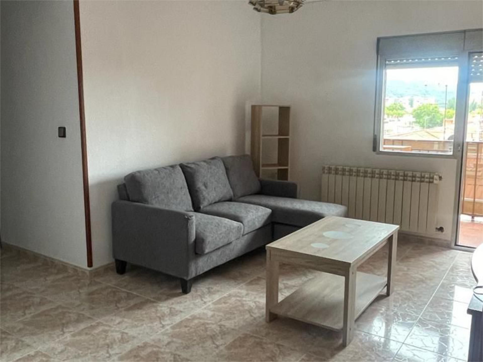 Living room of Flat for sale in Alcalá de Henares  with Terrace and Balcony