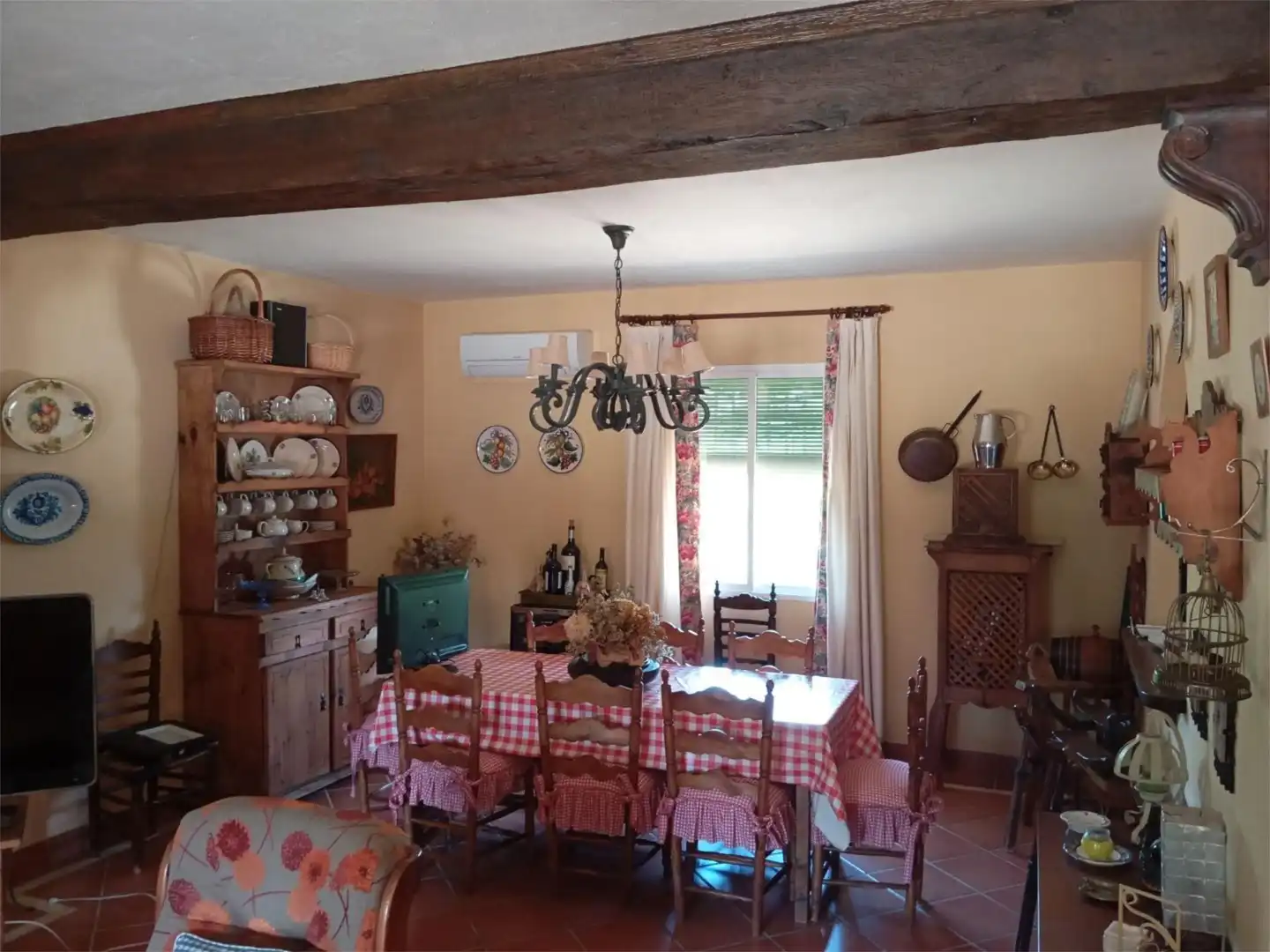 Casa o xalet en venda a Francisco Mateos El Tenazas, 1, Santa Maria de Trassierra Menjador de Casa o xalet en venda en Córdoba amb Aire condicionat, Calefacció i Jardí privat