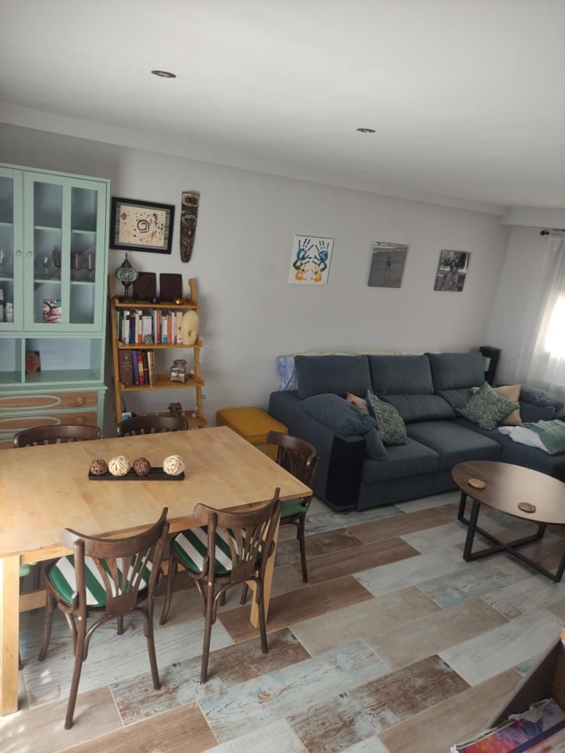 Living room of Flat for sale in  Toledo Capital  with Air Conditioner, Heating and Parquet flooring
