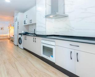 Kitchen of Flat to rent in  Córdoba Capital  with Air Conditioner, Heating and Furnished