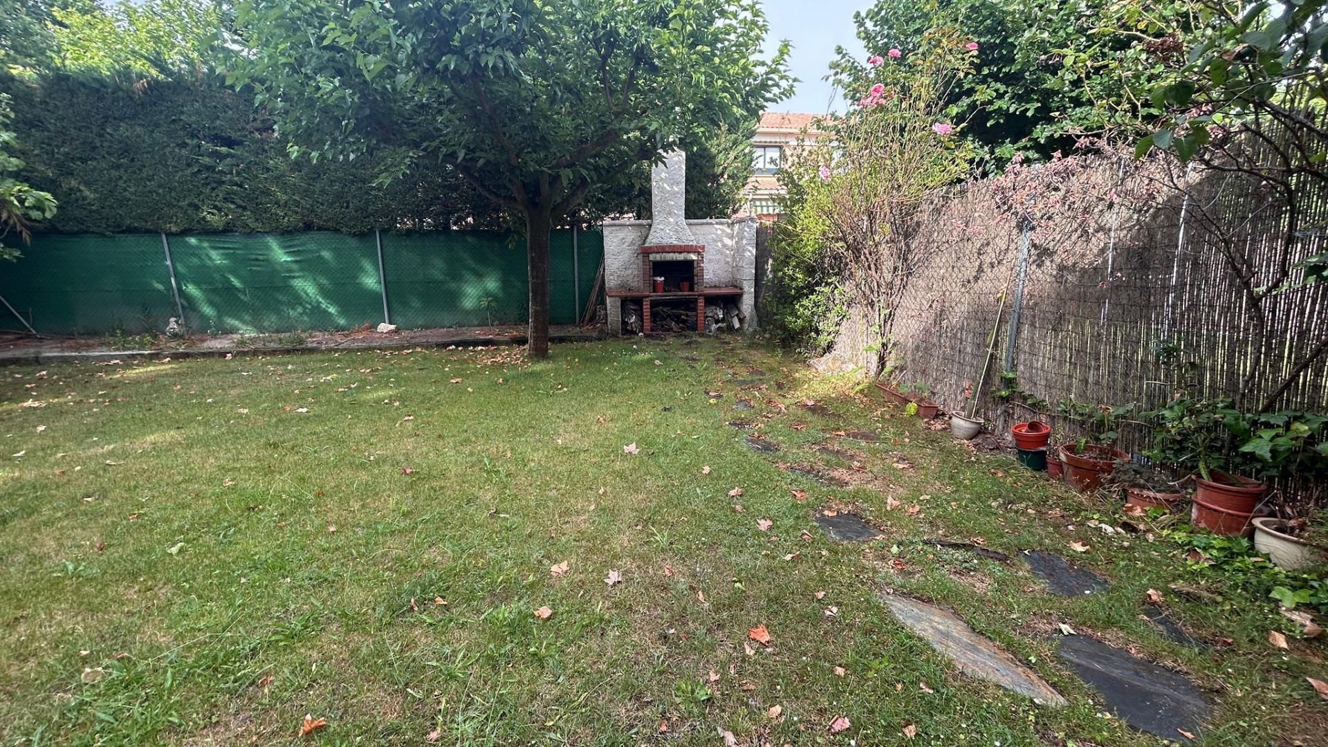 Jardí de Pis en venda en Valladolid Capital amb Calefacció, Jardí privat i Parquet