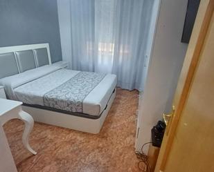 Bedroom of Flat for sale in Algemesí  with Air Conditioner, Heating and Microwave
