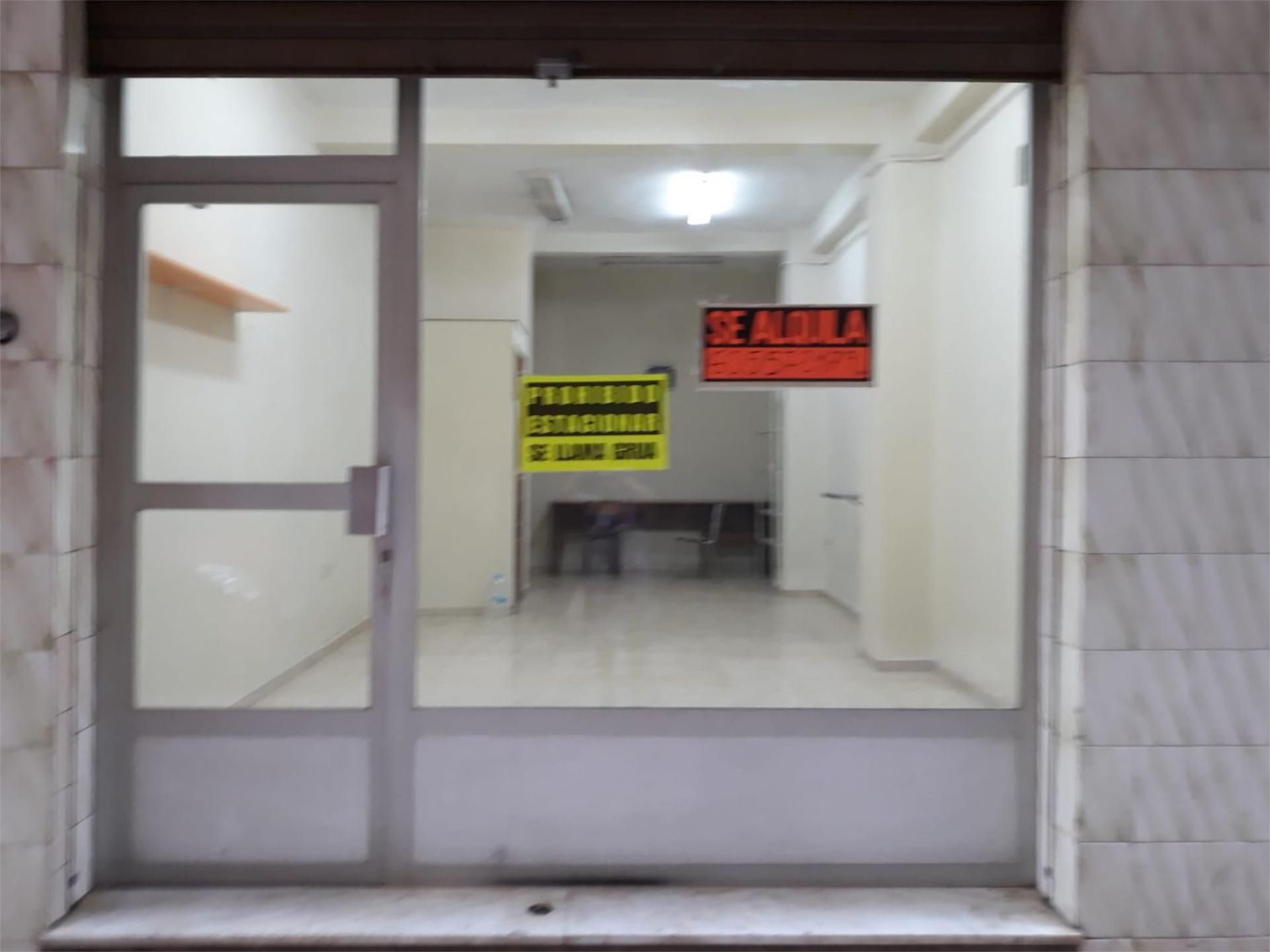 Premises to rent in  Granada Capital