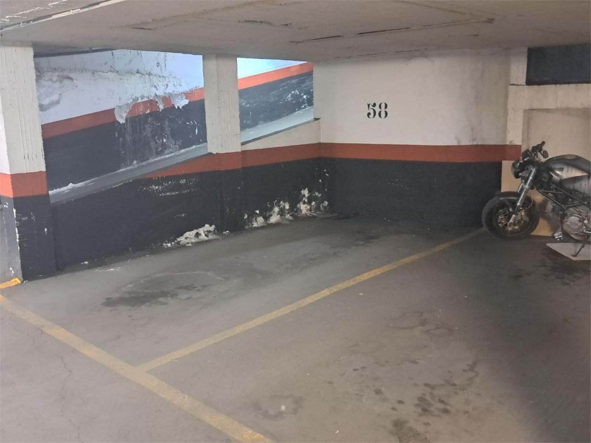 Parking de Garaje de alquiler en  Madrid Capital