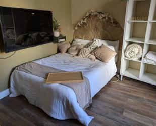 Dormitori de Apartament per a compartir en Las Palmas de Gran Canaria amb Terrassa, Moblat i Forn