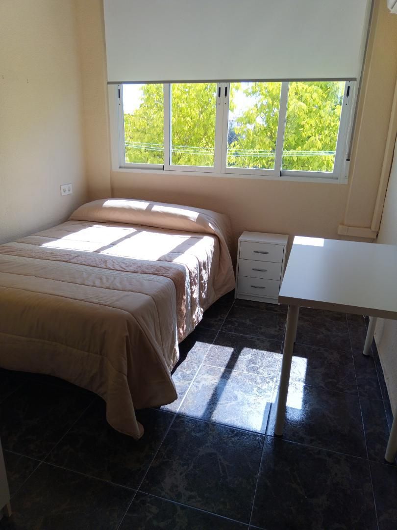 Bedroom of Flat to share in  Córdoba Capital  with Air Conditioner, Furnished and Oven
