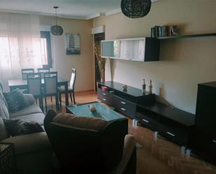 Living room of Flat for sale in Ciudad Rodrigo  with Terrace and Balcony