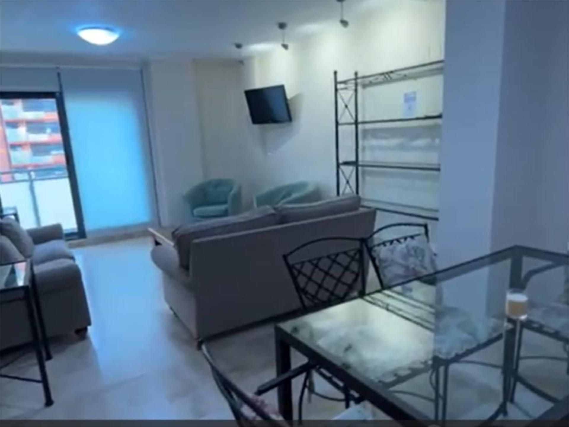 Sala d'estar de Pis de lloguer en  Valencia Capital amb Aire condicionat, Calefacció i Parquet