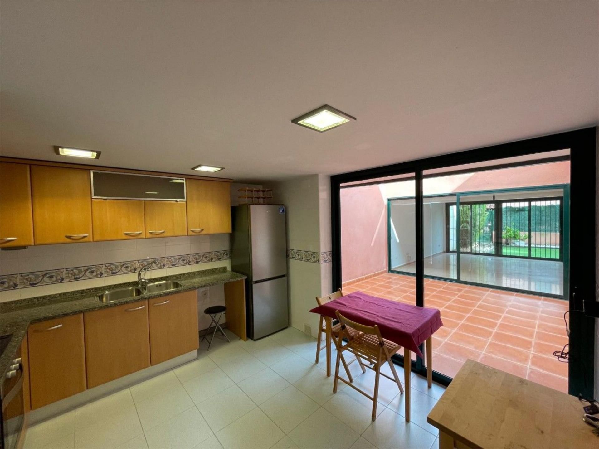Kitchen of Flat to rent in Alicante / Alacant  with Air Conditioner, Private garden and Terrace
