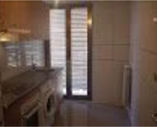 Cuina de Pis de lloguer en Santa Marta de Tormes amb Calefacció, Parquet i Terrassa