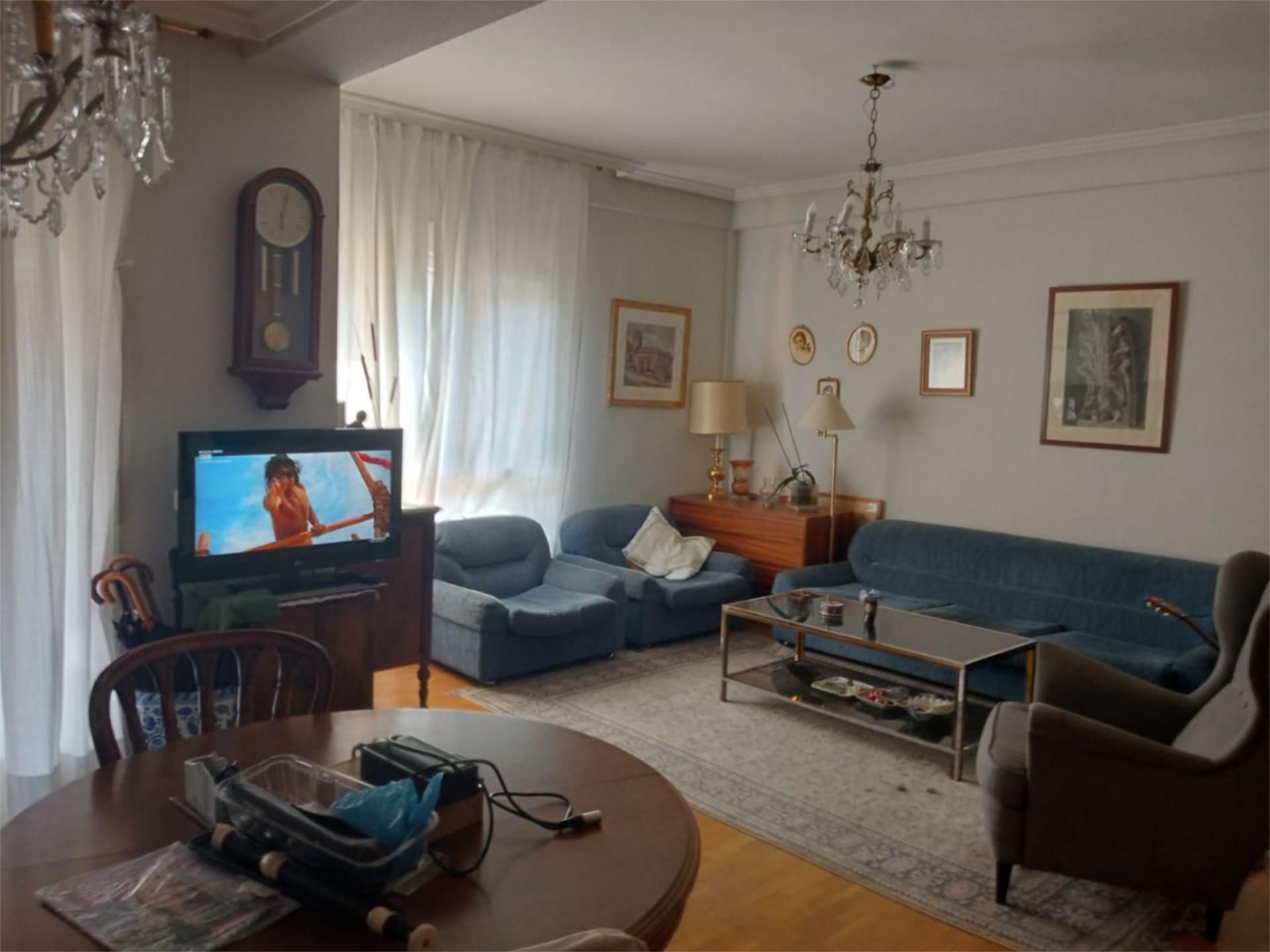 Living room of Flat for sale in  Madrid Capital  with Air Conditioner, Private garden and Terrace