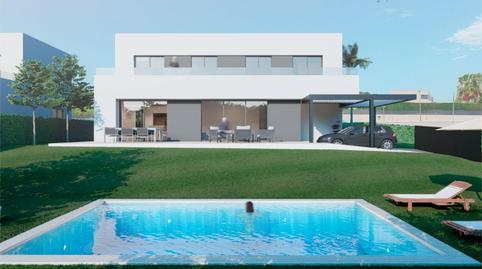 House or chalet for sale in Carrer de Menorca, 2, Can Sans, Barcelona - image 2 Photo 2 of House or chalet for sale in Carrer de Menorca, 2, Can Sans, Barcelona