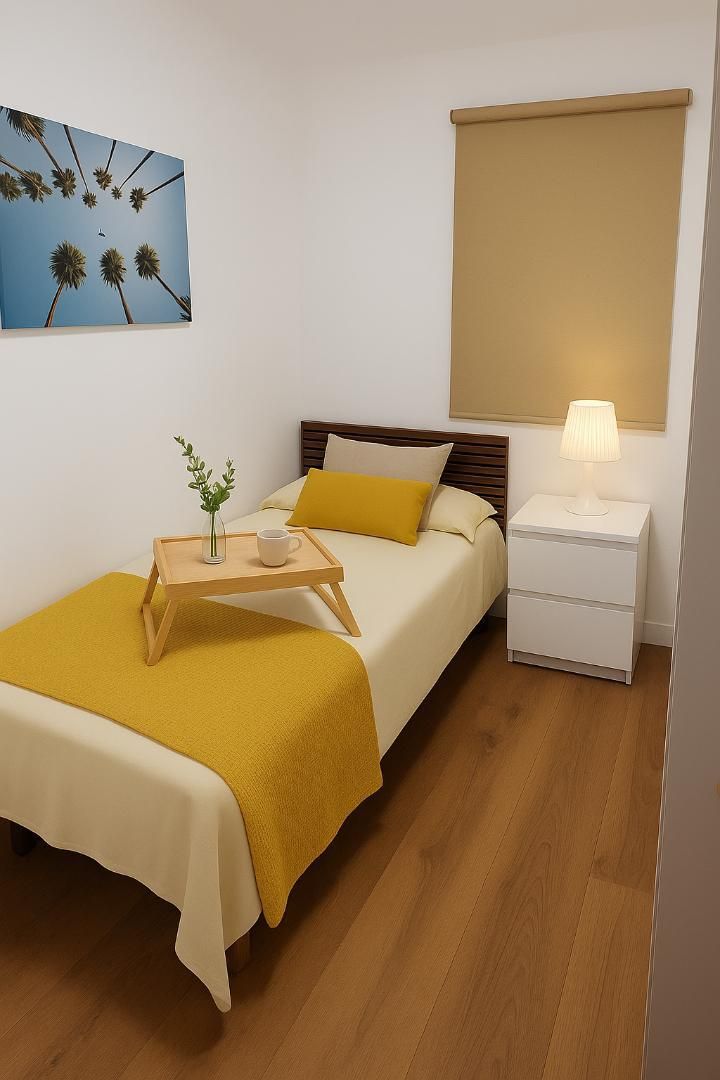 Bedroom of Flat to share in Torrejón de Ardoz  with Parquet flooring, Furnished and Oven