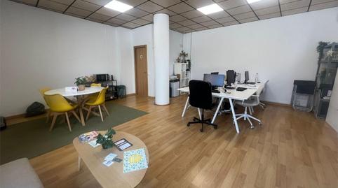 Premises to rent in Plaça de la Llançadora, 5, Segle XX, Barcelona - image 3 Photo 3 of Premises to rent in Plaça de la Llançadora, 5, Segle XX, Barcelona