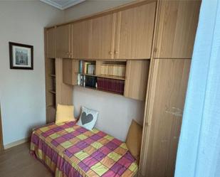 Bedroom of Flat to rent in Ávila Capital  with Heating, Parquet flooring and Furnished