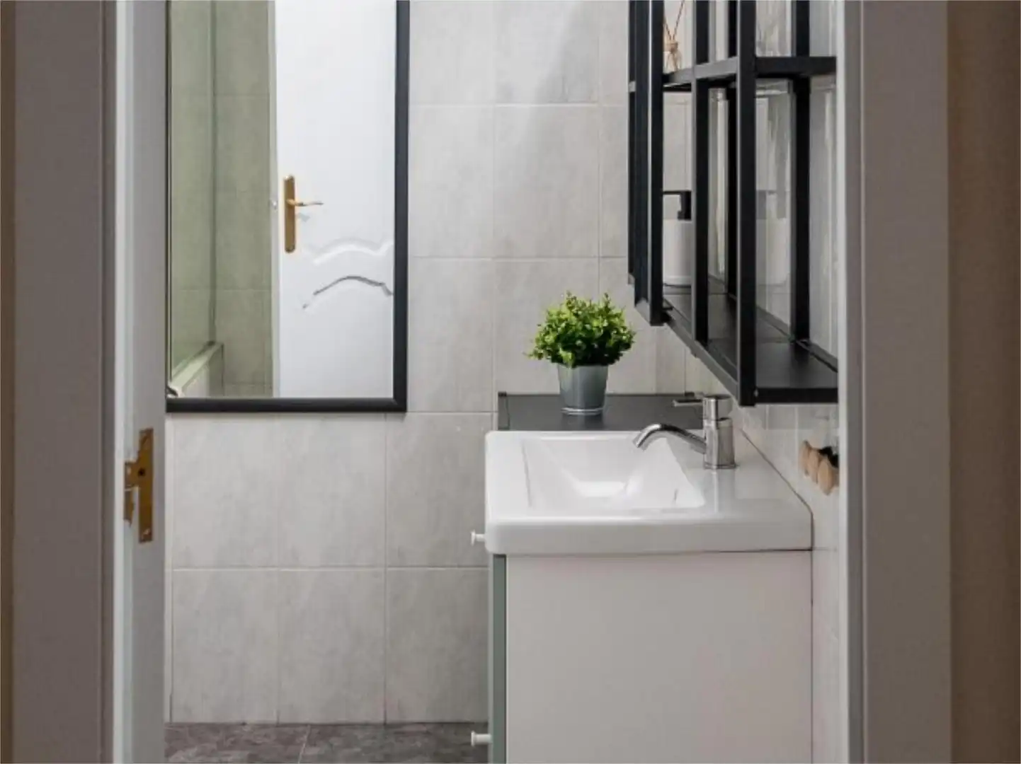 Zimmer in Calle Raimundo Lulio, 5, Santa Rosa - Valdeolleros