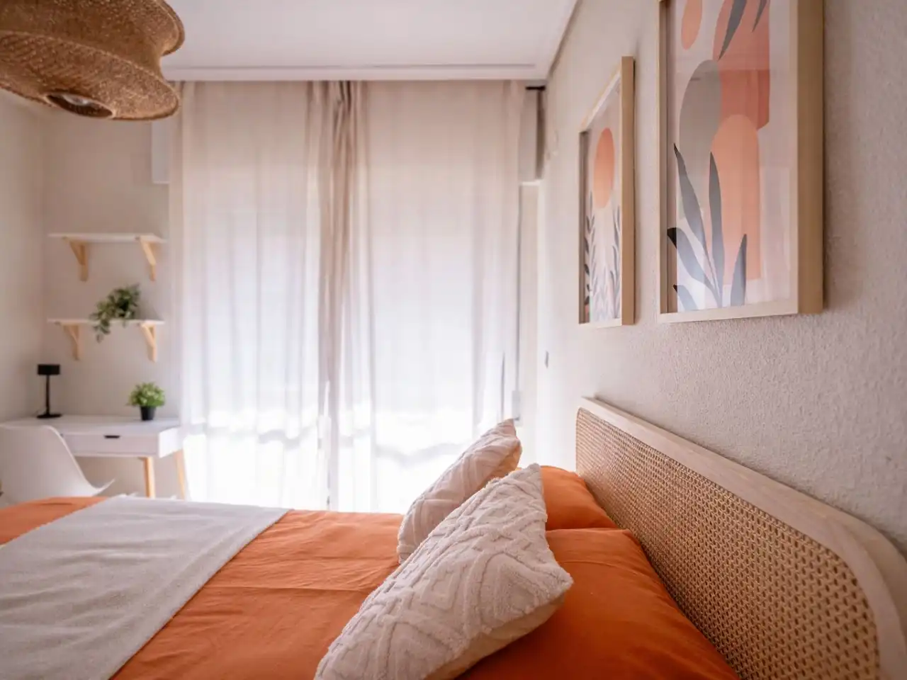 Schlafzimmer von Wohnung zur untervermieten in Córdoba mit Klimaanlage, Heizung und Terrasse