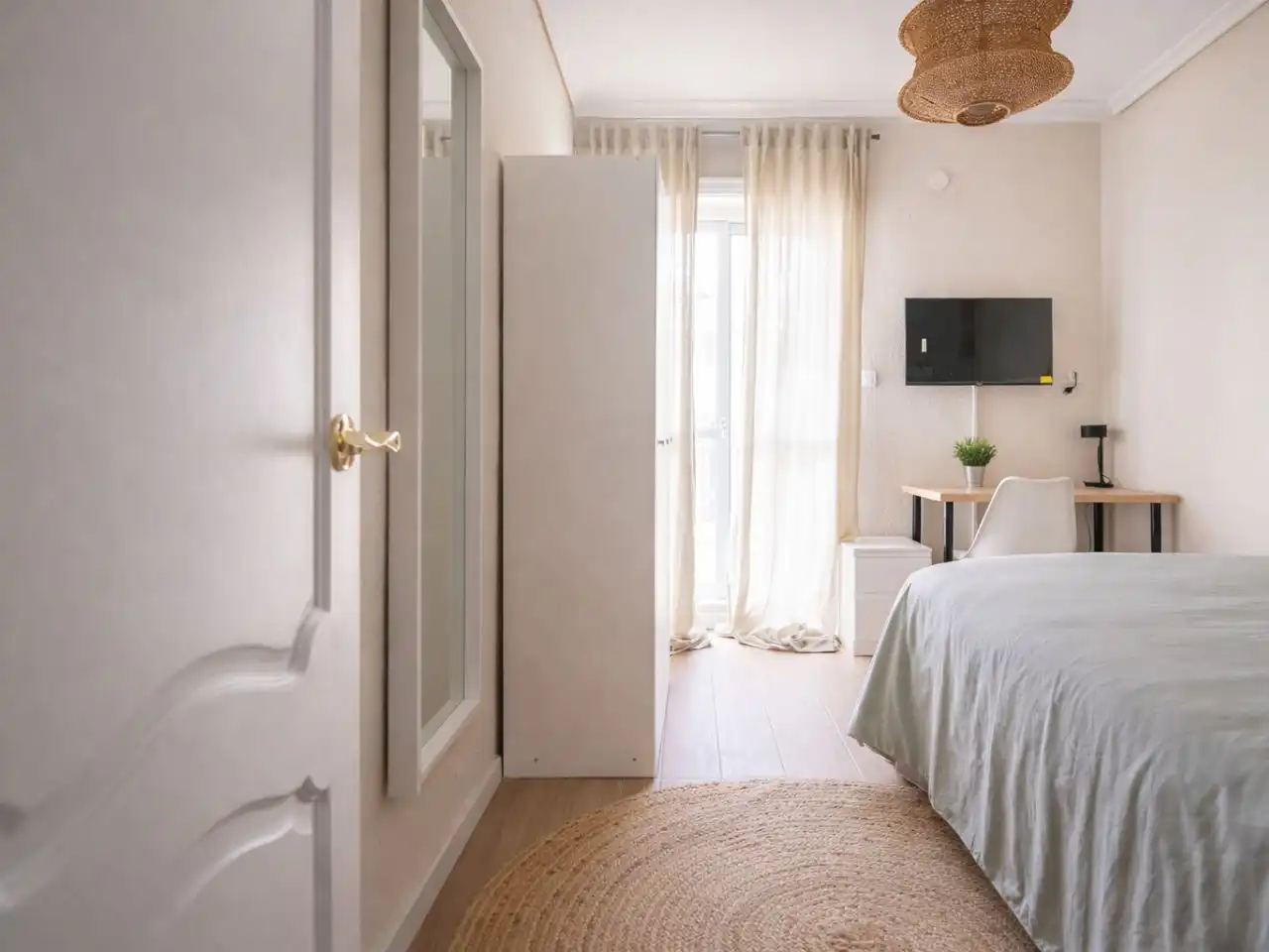 Schlafzimmer von Wohnung zur untervermieten in Córdoba mit Klimaanlage, Heizung und Terrasse