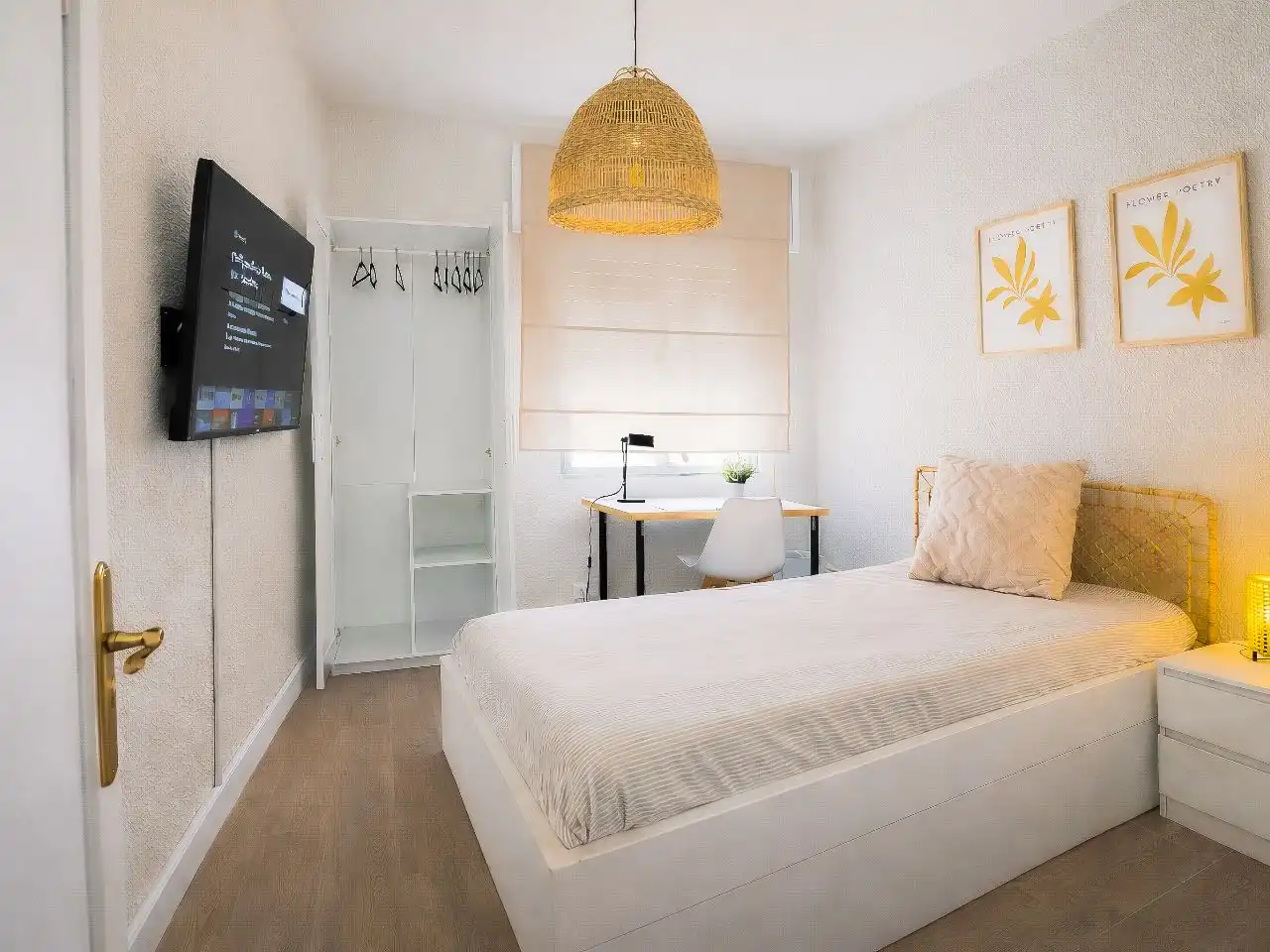 Schlafzimmer von Wohnung zur untervermieten in Córdoba mit Klimaanlage, Heizung und Terrasse