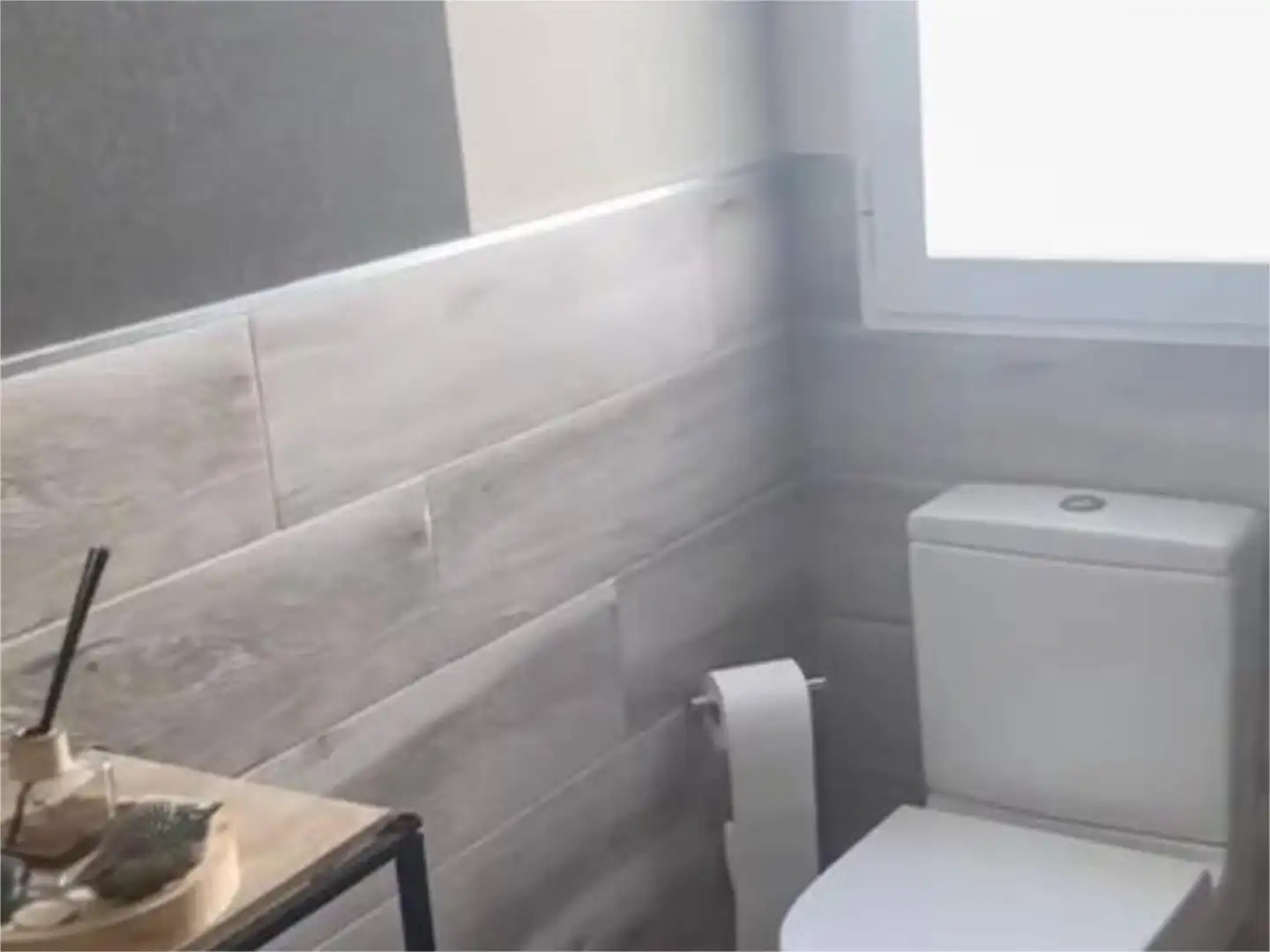 Piso de alquiler en Avenida de los Geraneos, 9, Calahonda - Carchuna Baño de Piso de alquiler en Motril con Calefacción, Jardín privado y Terraza