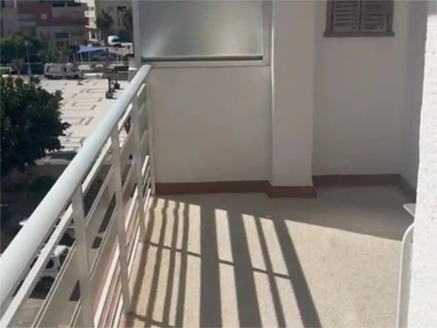 Piso de alquiler en Avenida de los Geraneos, 9, Calahonda - Carchuna Terraza de Piso de alquiler en Motril con Calefacción, Jardín privado y Terraza