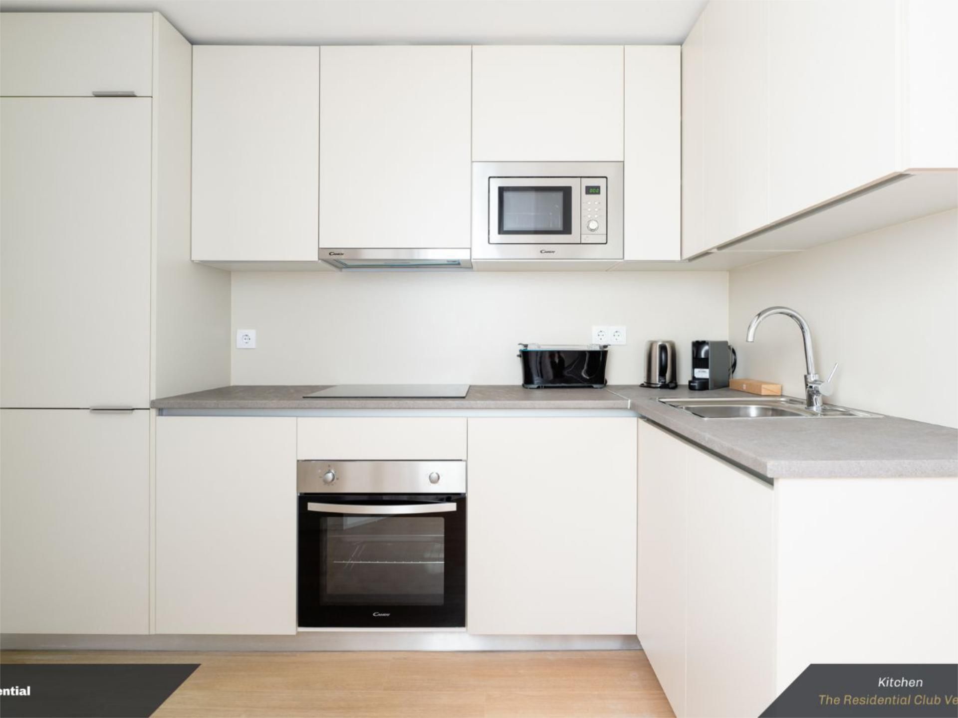 Kitchen of Flat to rent in  Madrid Capital  with Air Conditioner, Heating and Furnished