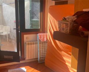 Terrassa de Pis per a compartir en Vigo  amb Calefacció, Parquet i Traster