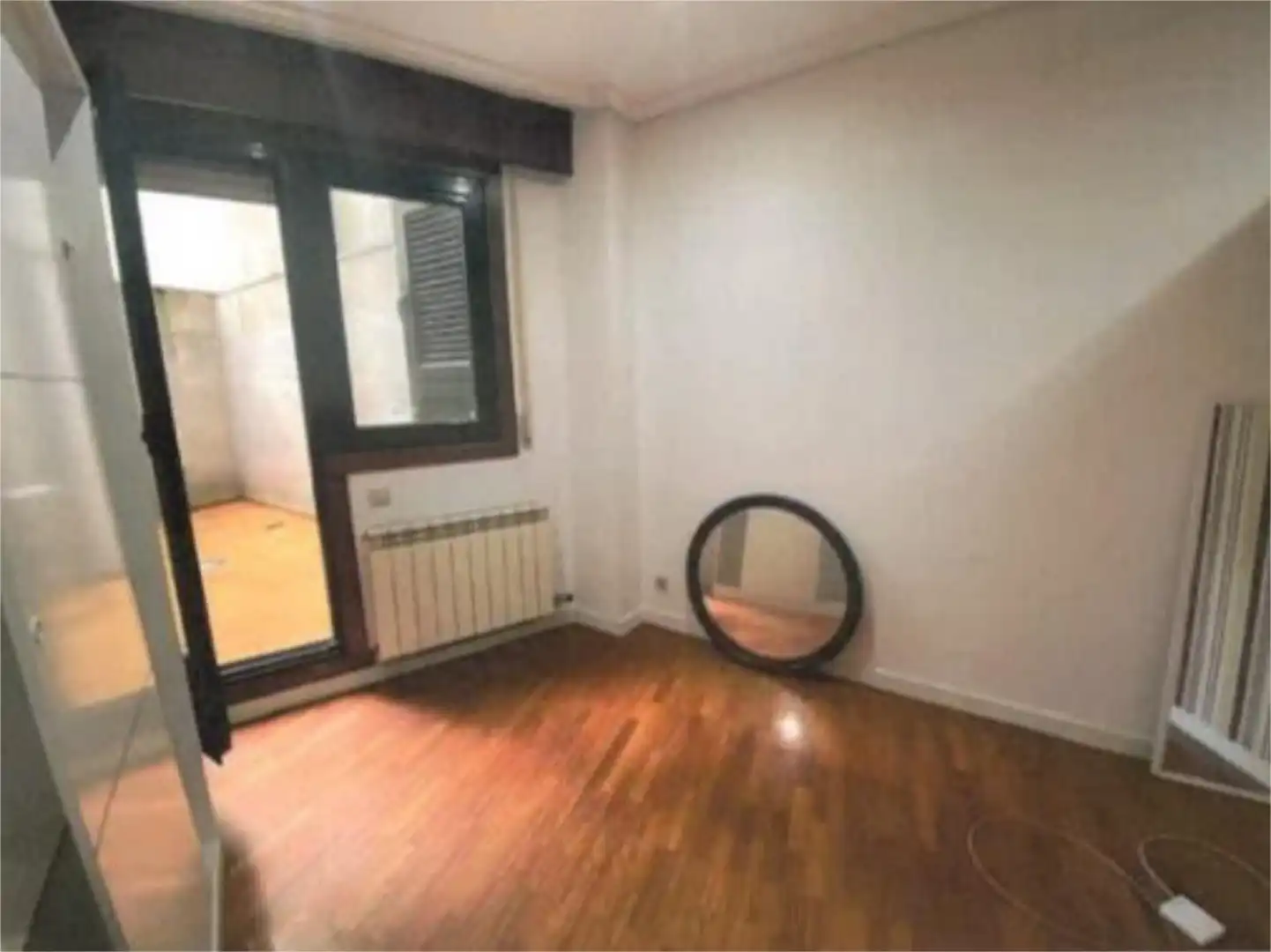 Room in Rúa da Ronda de Don Bosco, 21, Centro - Areal Bedroom of Flat for share in Vigo with Heating, Parquet flooring and Storage room