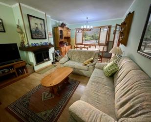 Living room of Flat to rent in Rialp  with Heating, Swimming Pool and Furnished