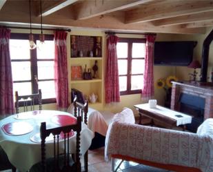 Wohnzimmer von Country house zum verkauf in Ribadesella mit Heizung und Möbliert