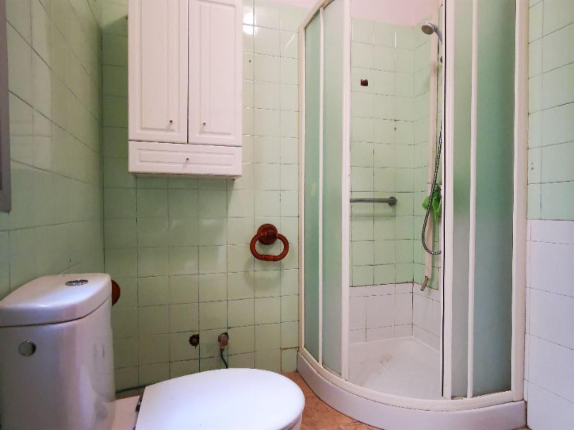 Bathroom of Flat to rent in  Toledo Capital  with Furnished