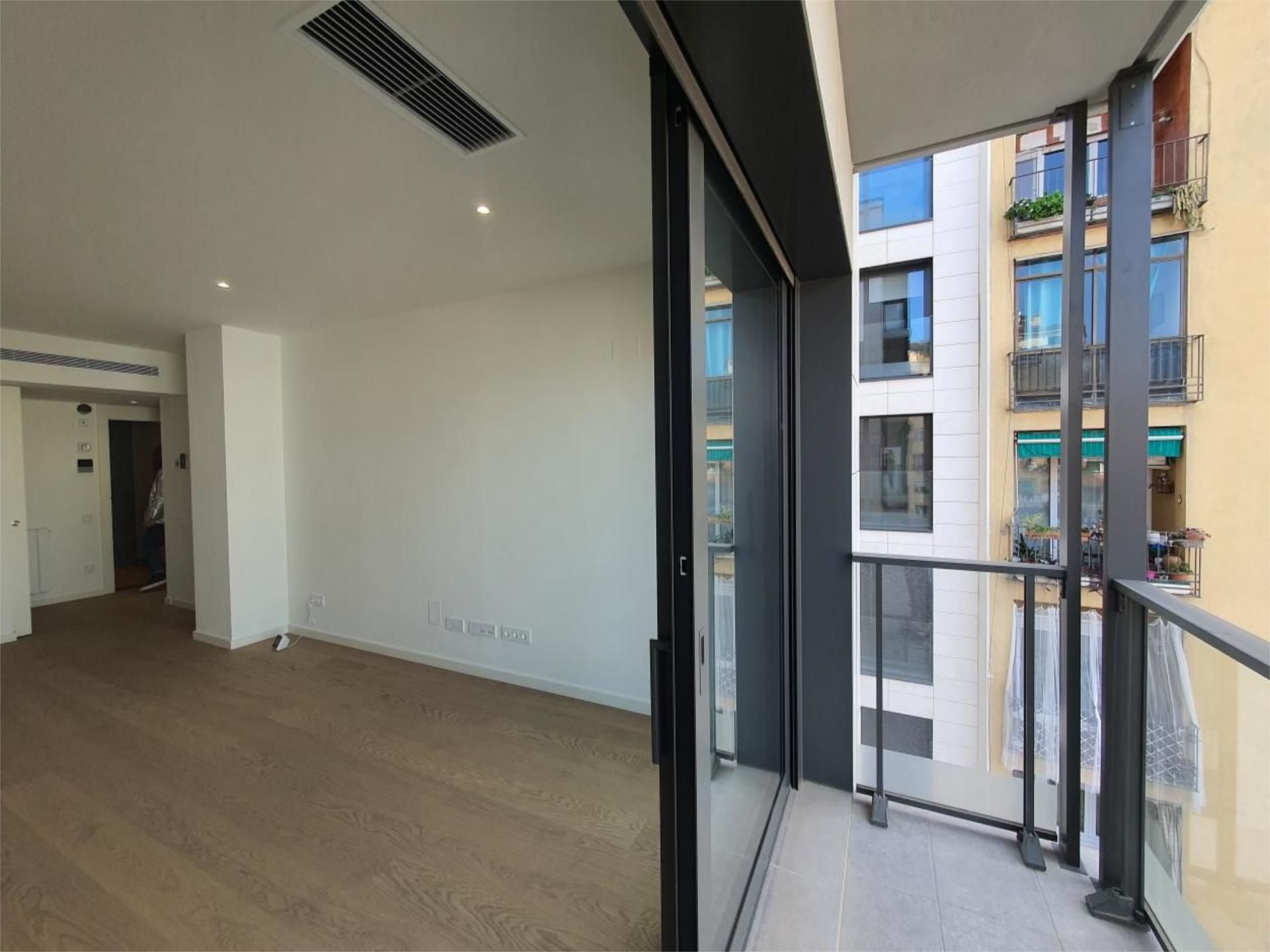 Flat to rent in  Barcelona Capital  with Air Conditioner, Heating and Parquet flooring