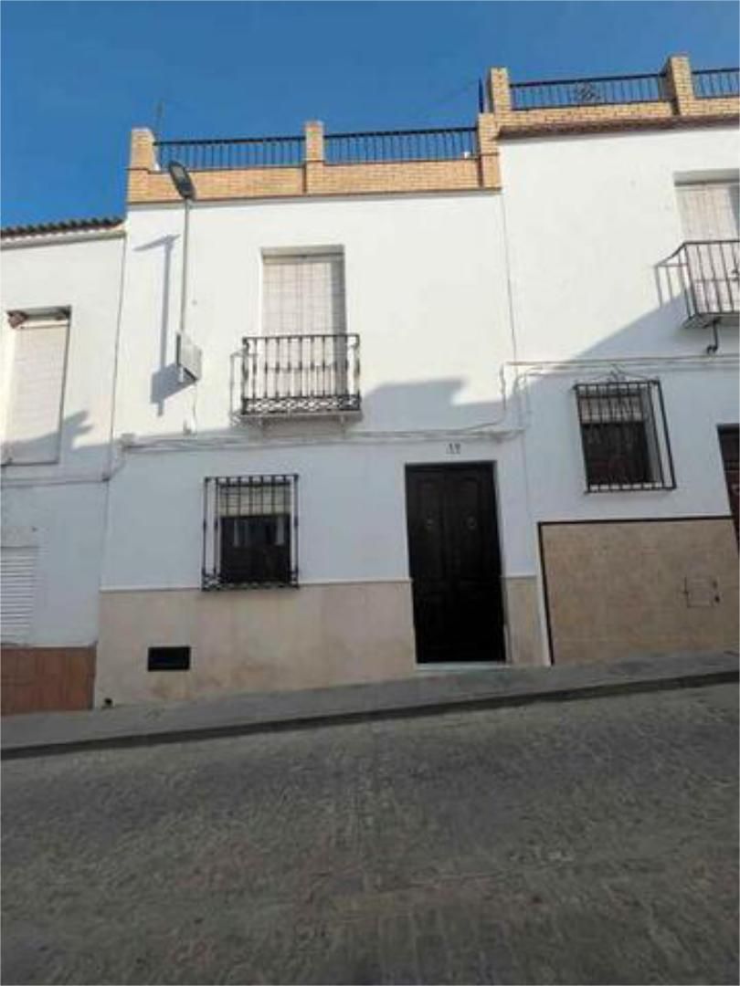 Vista exterior de Casa o xalet en venda en Villanueva de San Juan amb Terrassa, Traster i Moblat